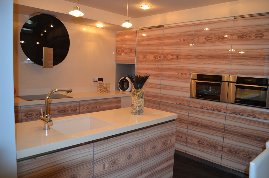 Fregadera mismo material encimera Haiku