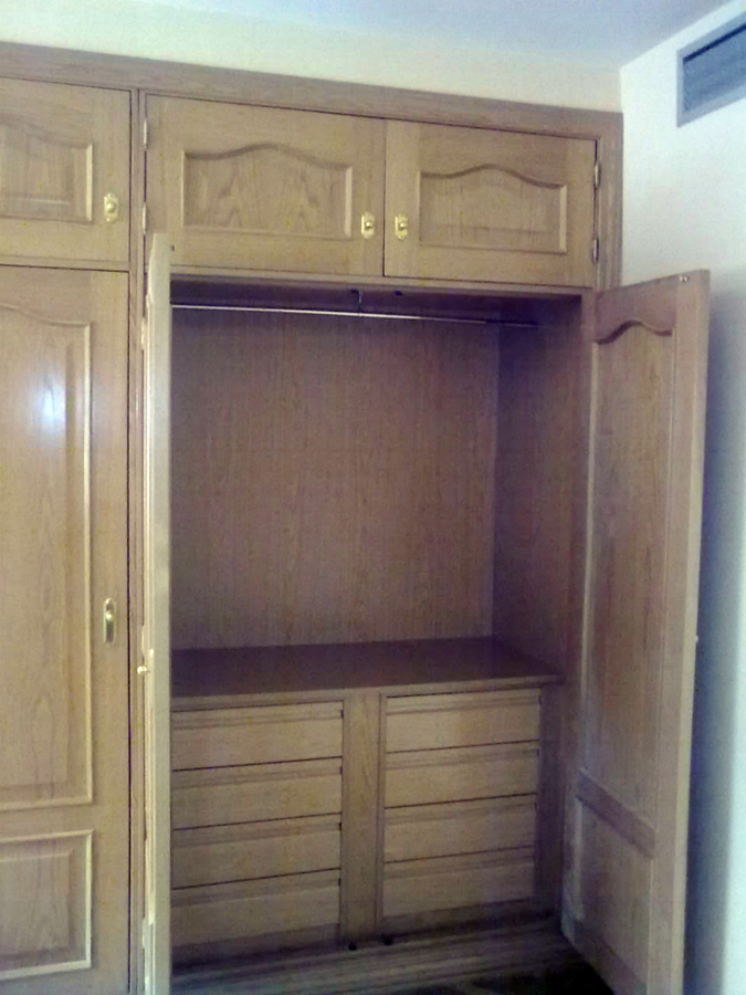 Frente e interior de armario 