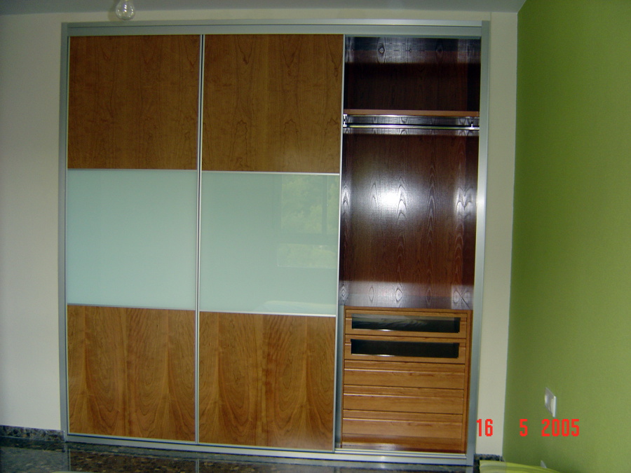 FRENTE E INTERIOR