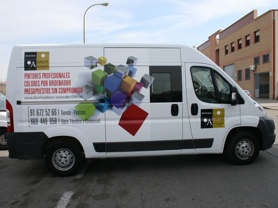 VEHICULOS EMPRESA PINTURAS ALDECO