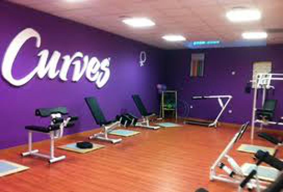GIMNASIO CURVES