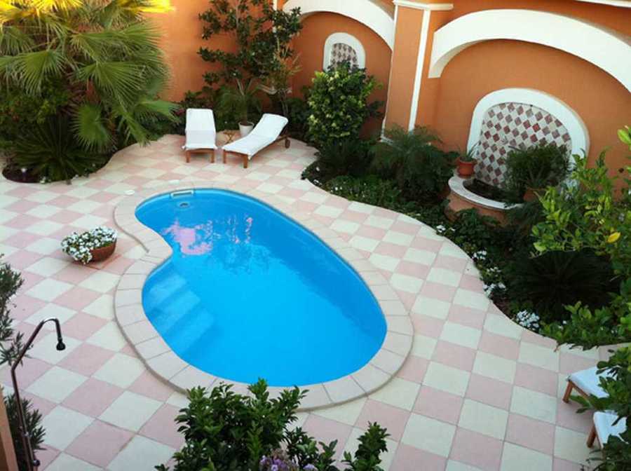 Piscina Poliester Modelo Lisboa