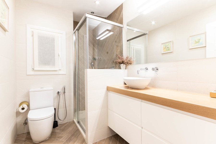 BAÑO OBRA GREGORIO DE LA REVILLA BILBAO