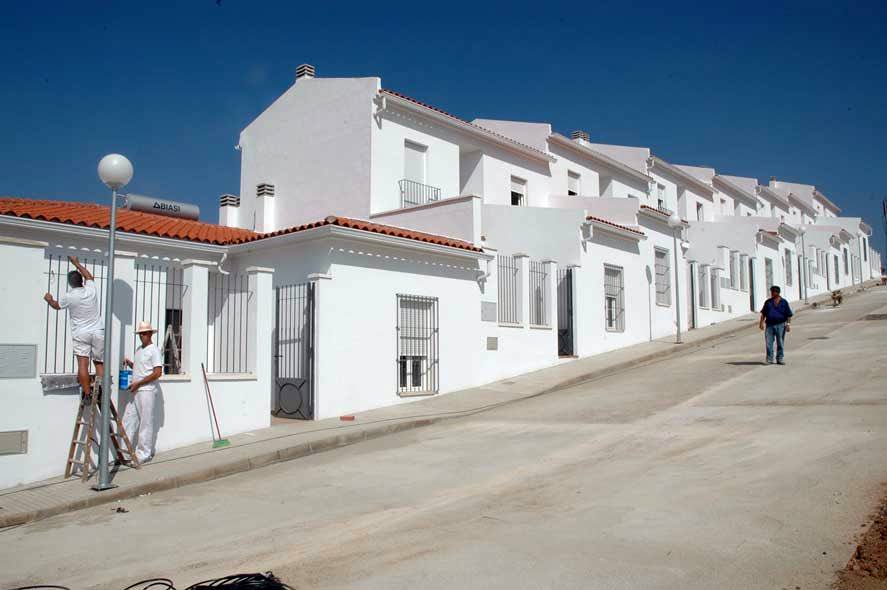 GRUPO DE 8 VIVIENDAS