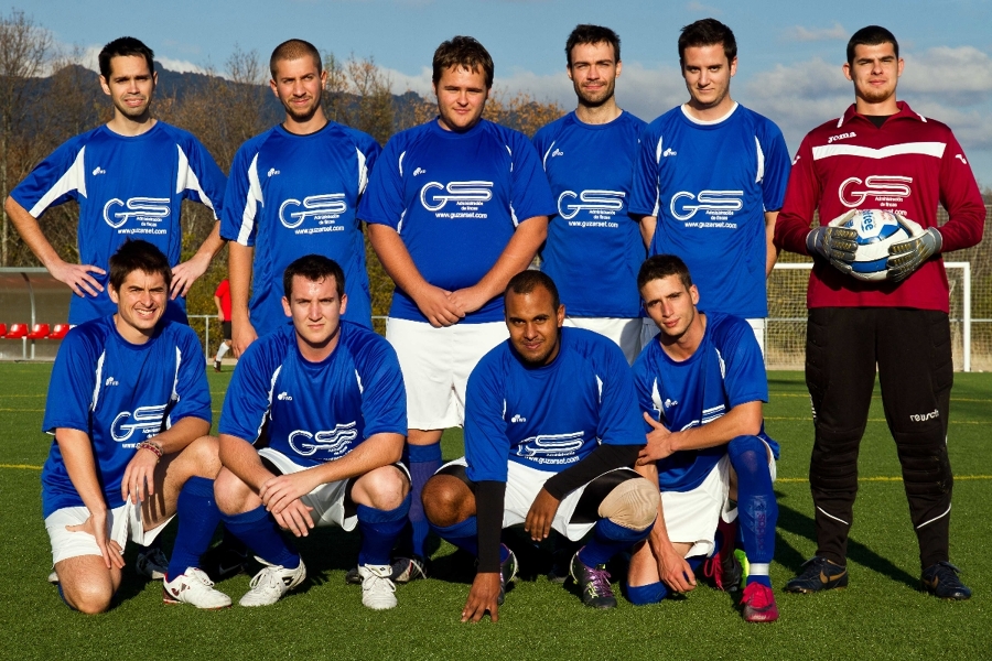 Guzarset apoya a la Juventud y el deportivo