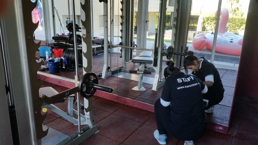 Limpieza de la casa de gimnasio