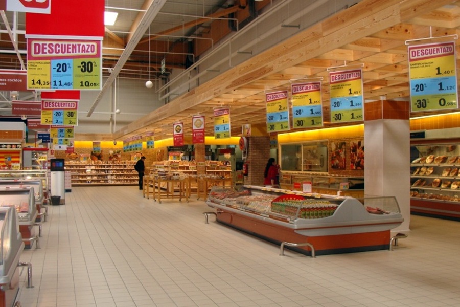 Habilitación de hipermercado en Centro Comercial en Zaragoza