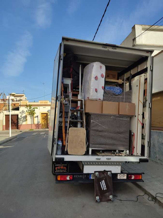 Desmontaje/ traslado y montaje de muebles