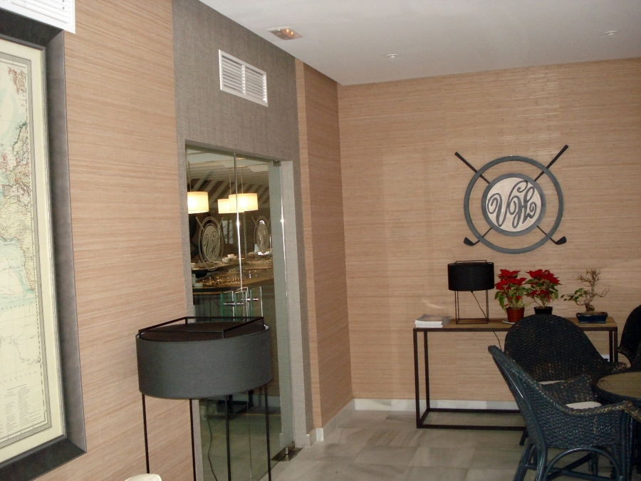 HALL DE ENTRADA EN PAPEL CHINO MADERA