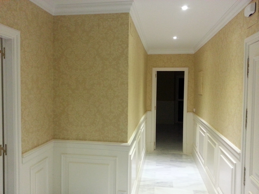 HALL ENTRADA EMPAPELADO