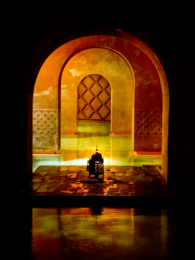 Hammam Madrid baños árabes Atocha 14.