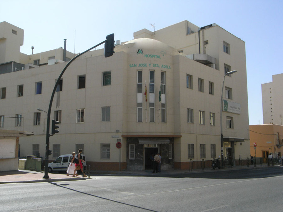 HOSPITAL SAN JOSE Y STA. ADELA ( CRUZ ROJA)