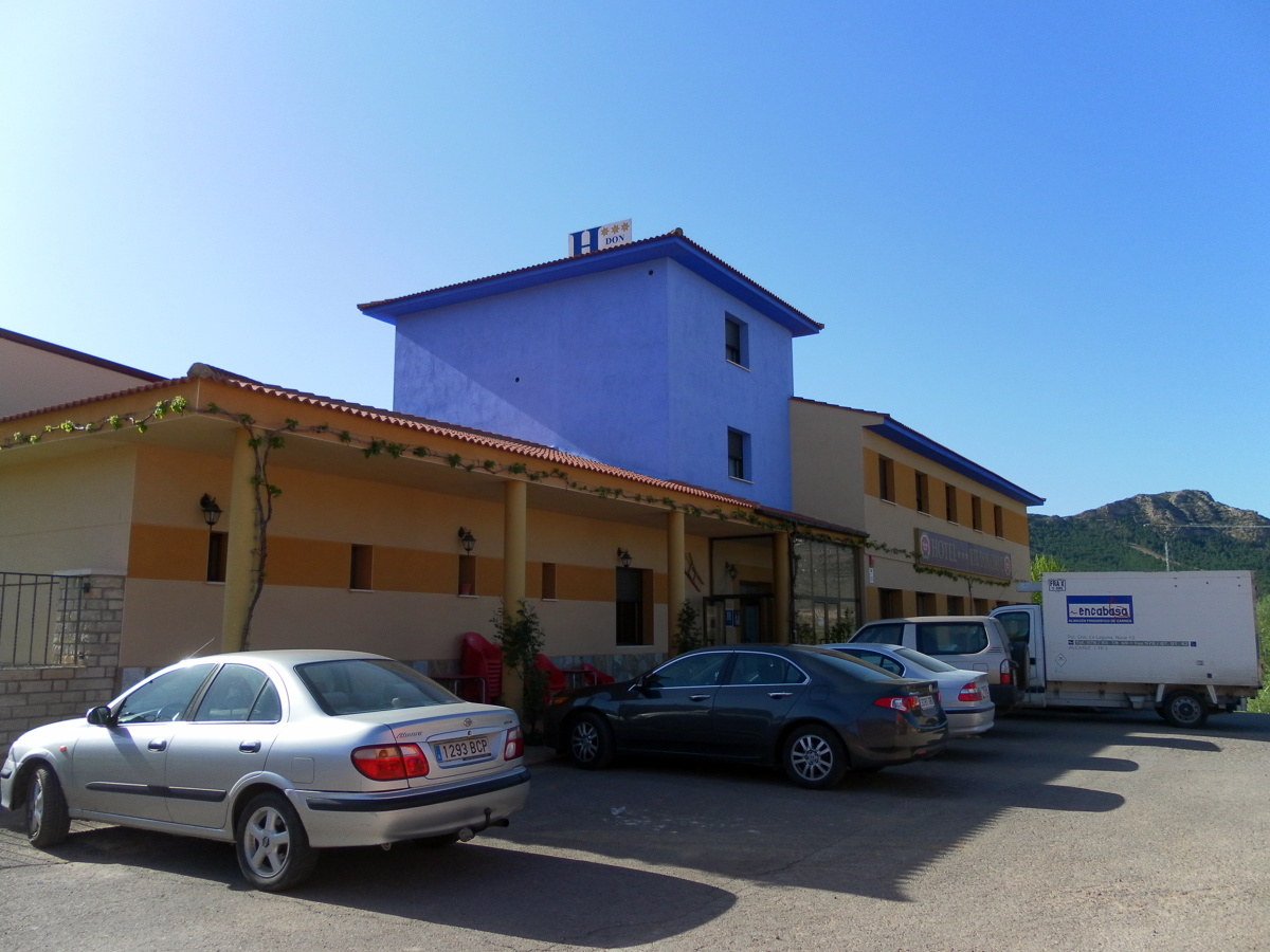 HOTEL DE 3 ESTRELLAS EN MONTALBAN