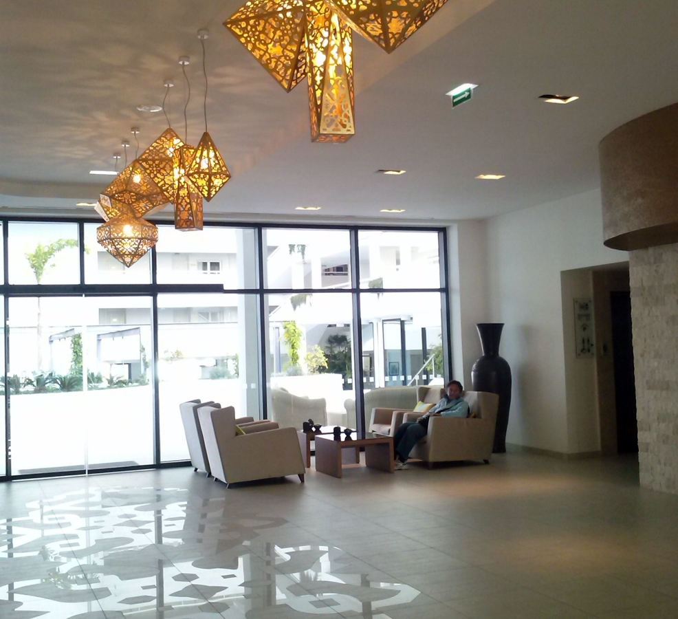HOTEL HAPIMAG MARBELLA. REFORMA DE ZONAS COMUNES