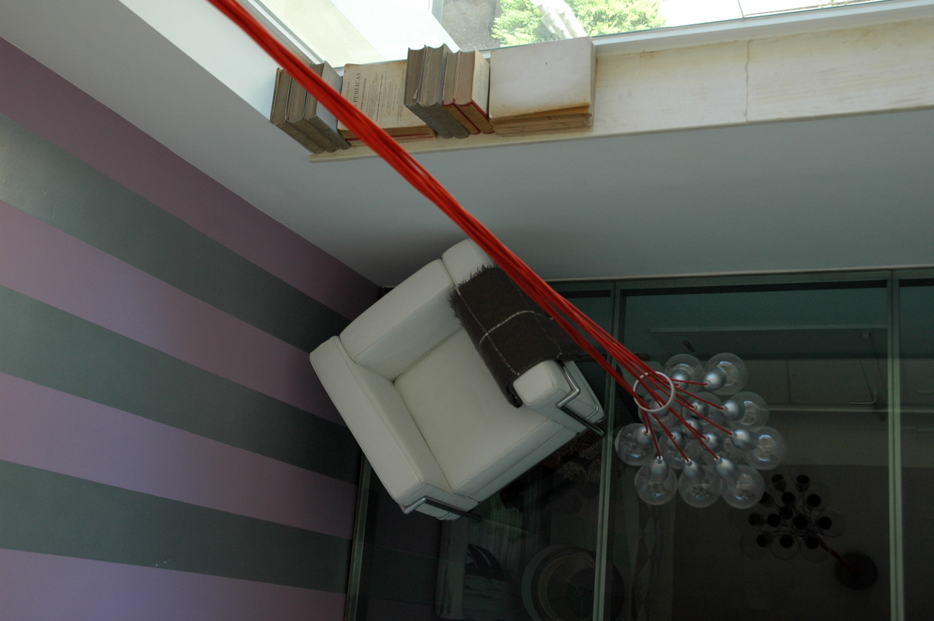 Hueco doble altura vivienda unifamiliar