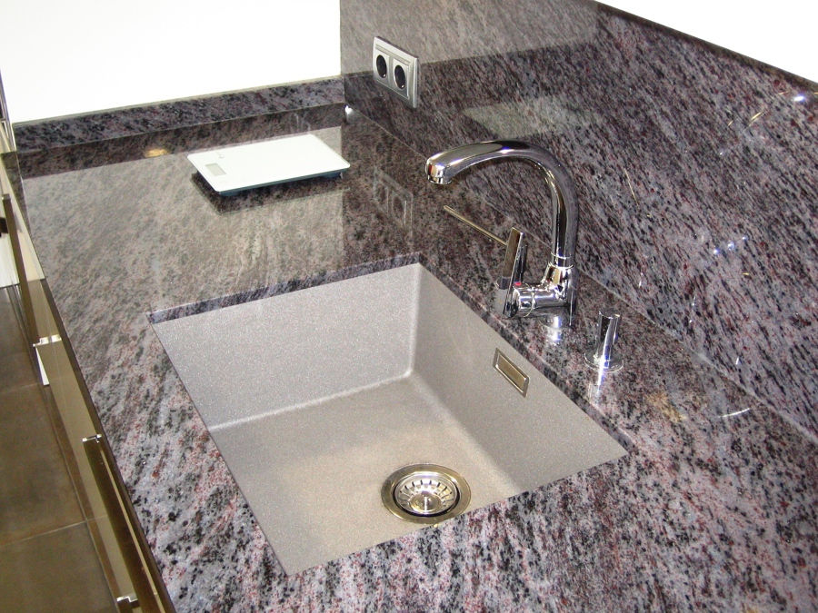 Hueco pulido para fregadero