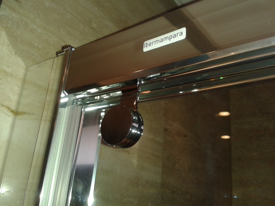 MAMPARA BAÑO 'IBERMAMPARA'