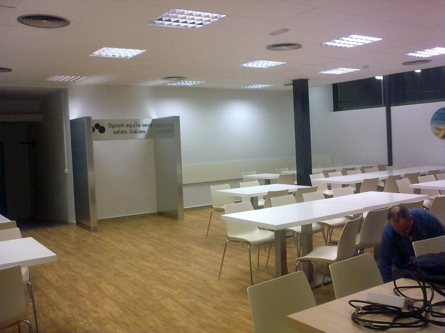 iluminacion cafeteria