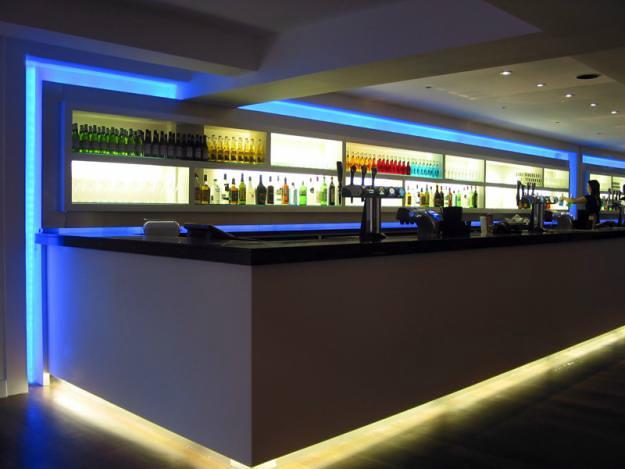 ilumunacion LED local comercial