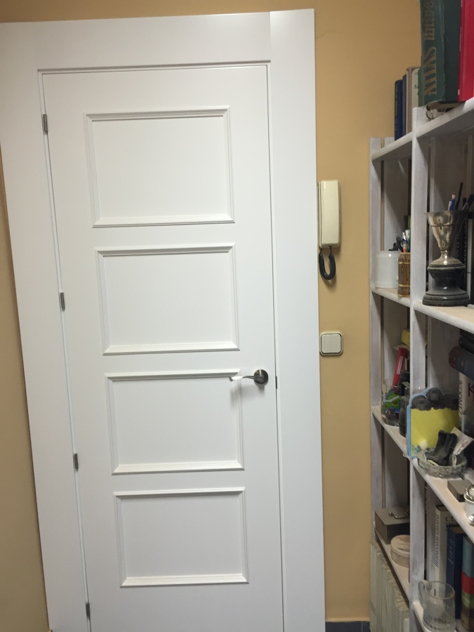 Puertas clasicas lacadas