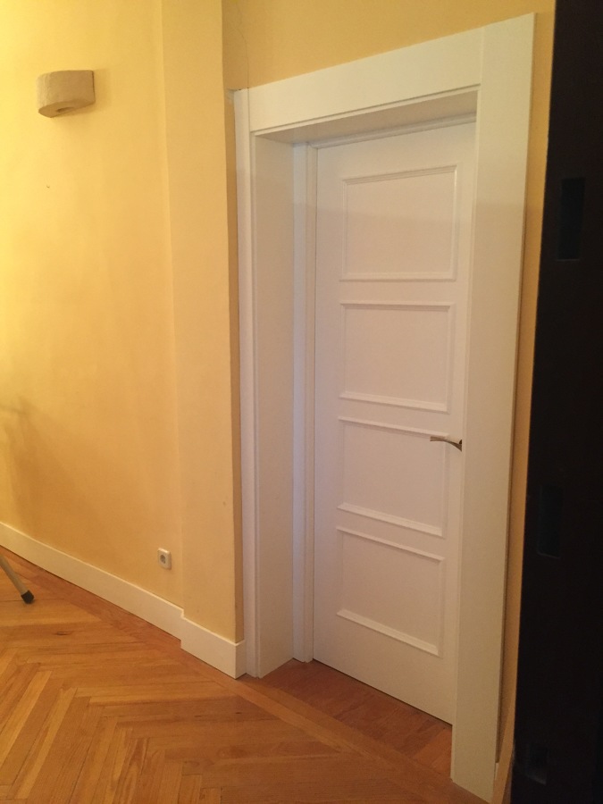 Puertas clasicas lacadas