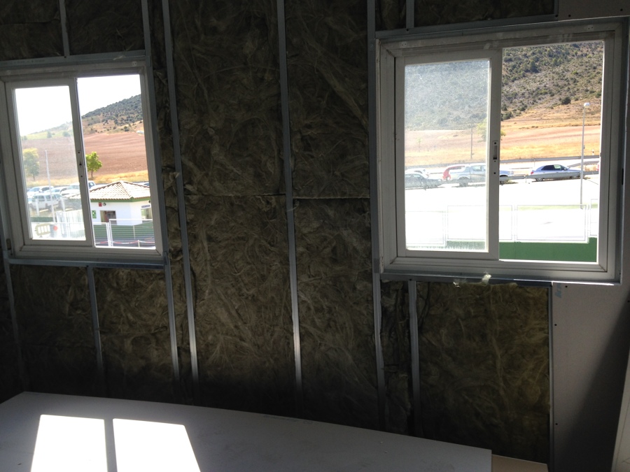 Trasdosado con aislante