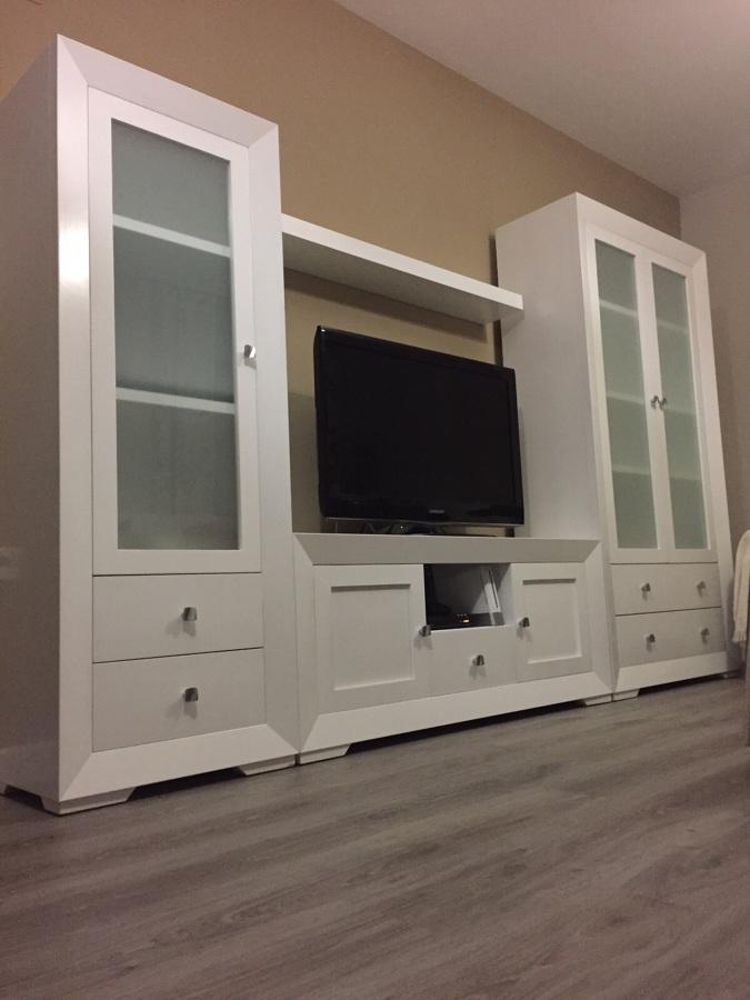 Mueble salón lacado