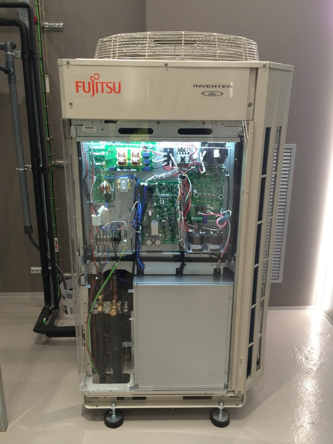 Unidad exterior vrf Fujitsu.