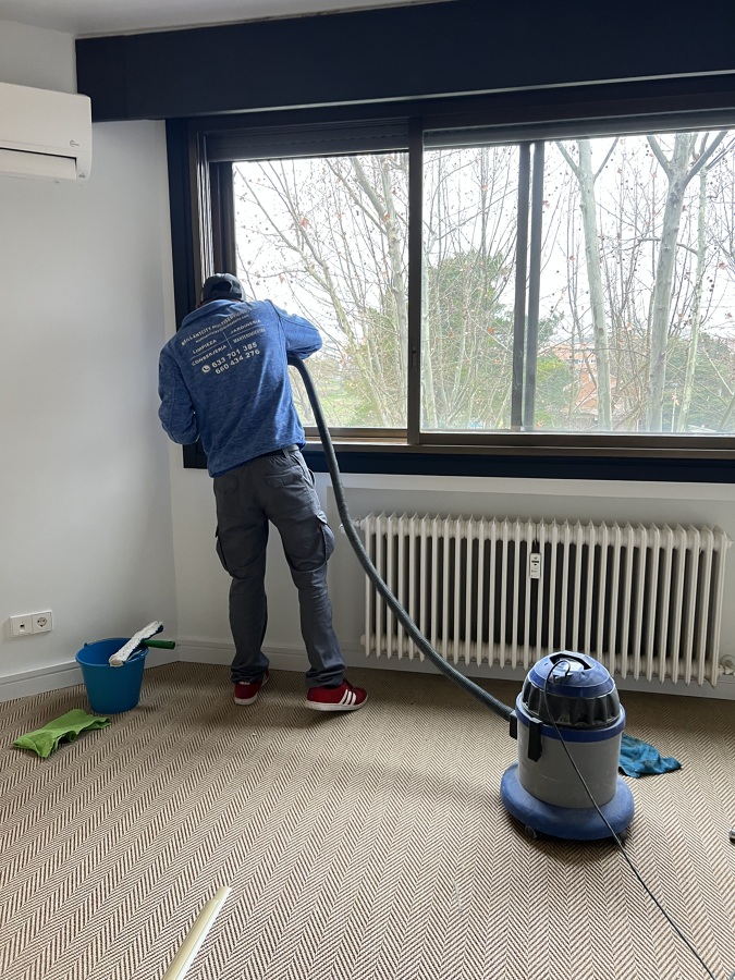 LIMPIEZA DE CRISTALES