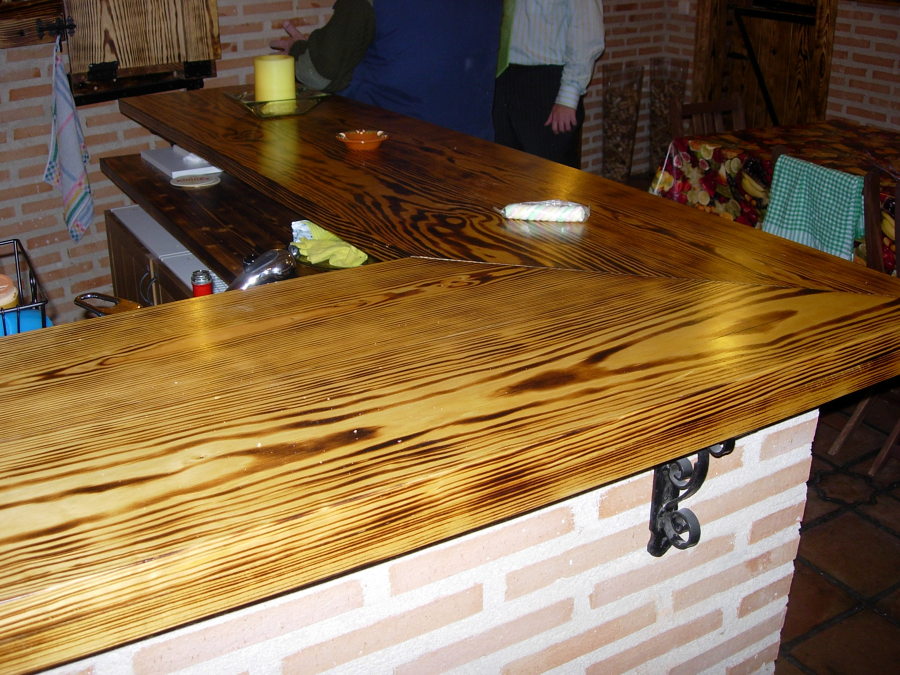 BARRA DE BAR EN SALON
