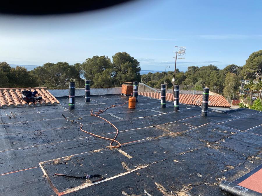 Saneamiento de cubierta de lamina de aluminio