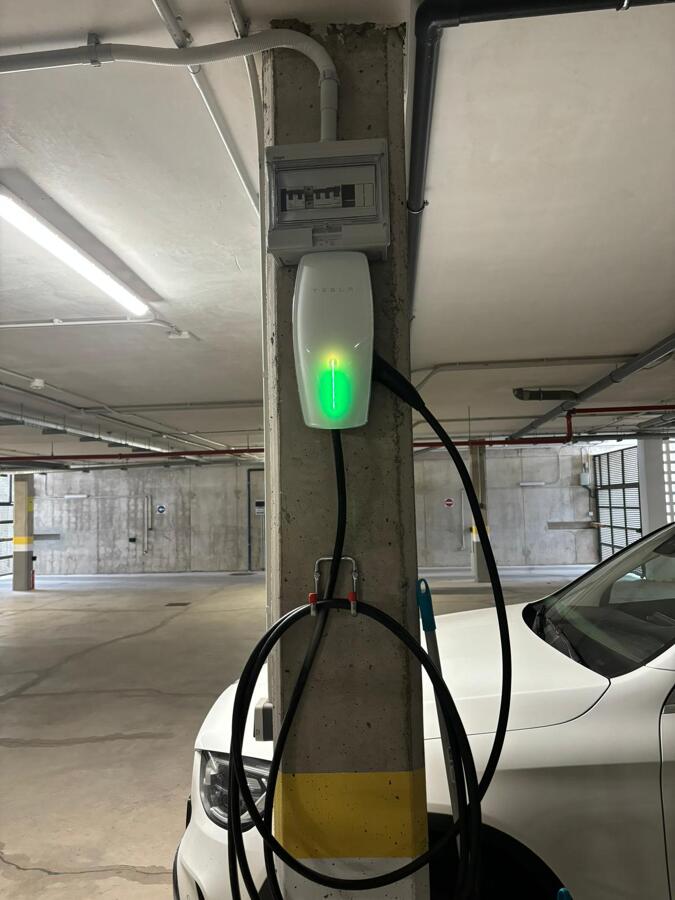 CARGADOR TESLA