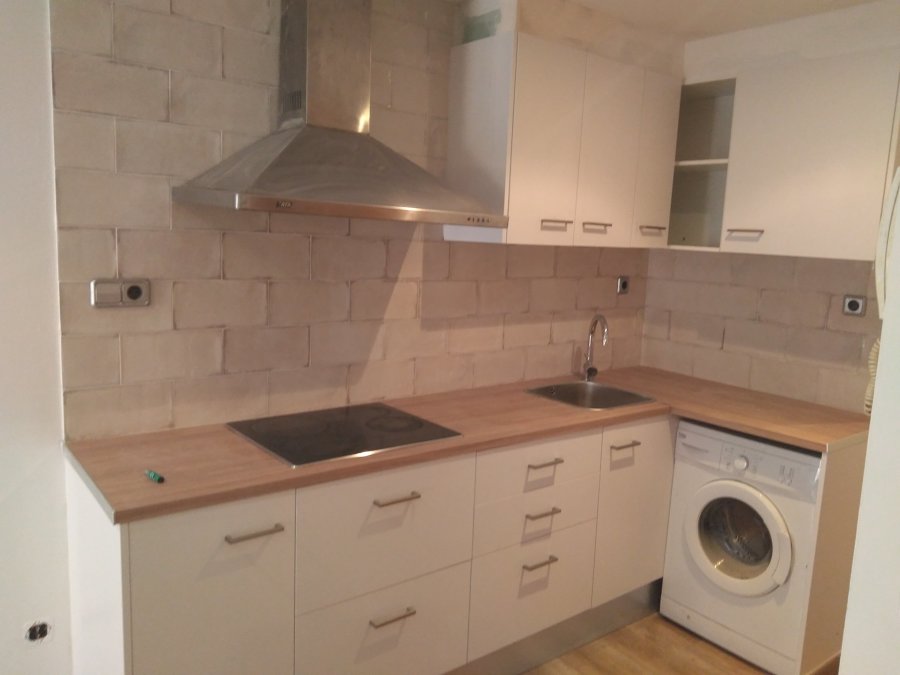 cocina en pequeño apartamento