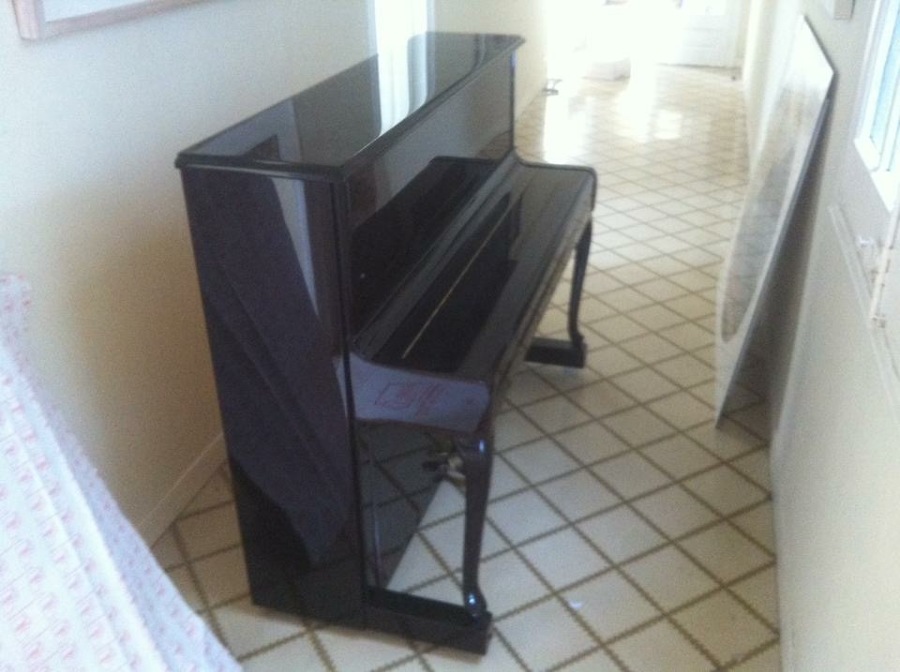Piano 380 kg