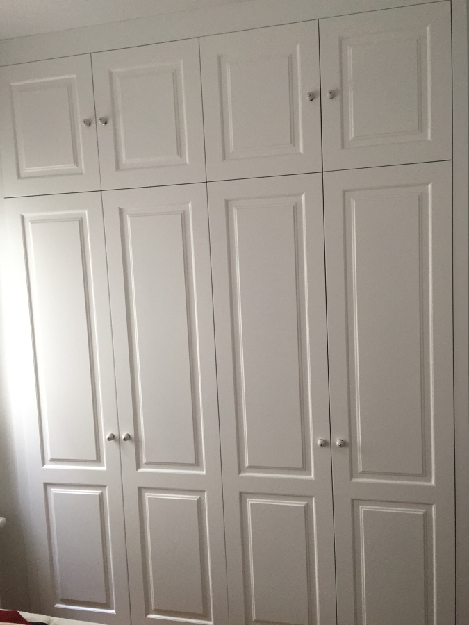 ARMARIO PUERTAS ABATIBLES PANTOGRAFIADAS