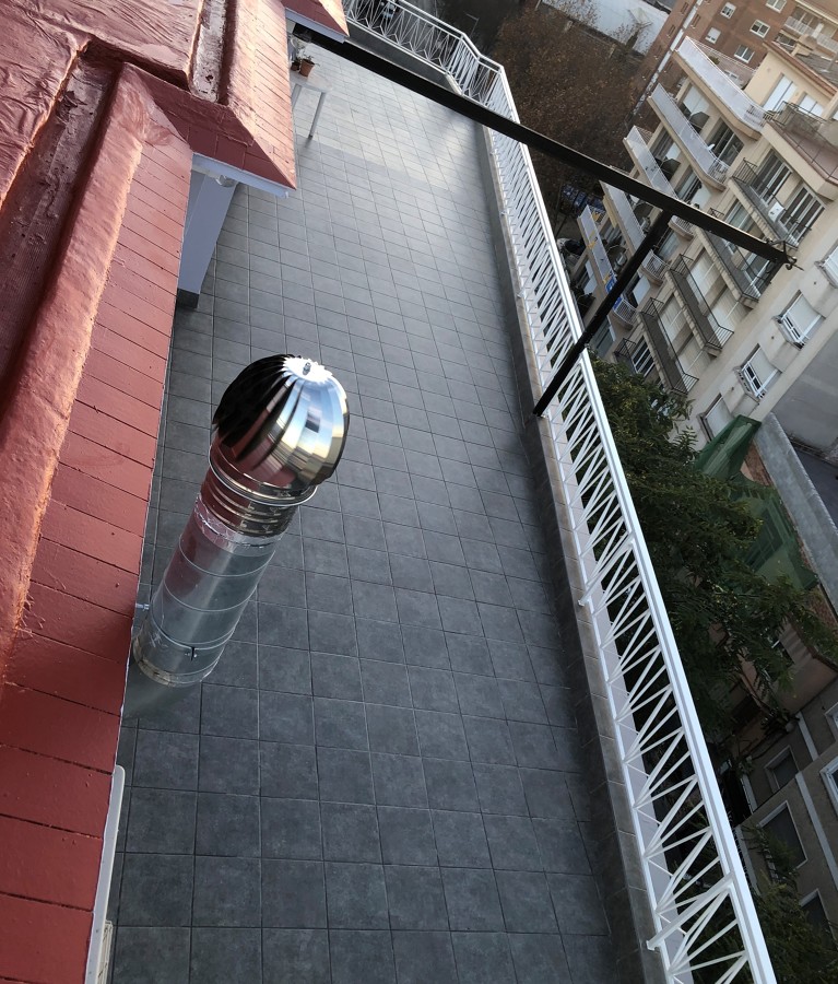 Rehabilitación de terraza, con derribo de la anterior en Mollet.
