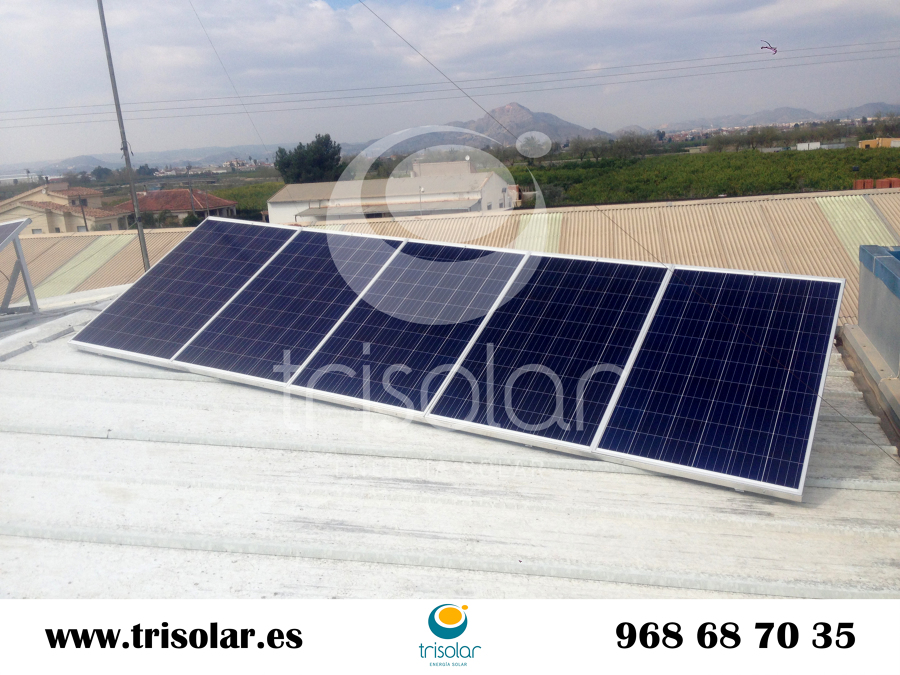 FOTOVOLTAICA DE 15 PLACAS EN ALQUERIAS