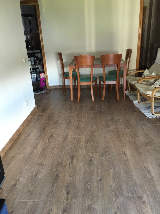 tarima y alisado de paredes