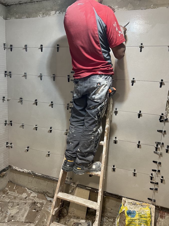 Alicatado de paredes de baño