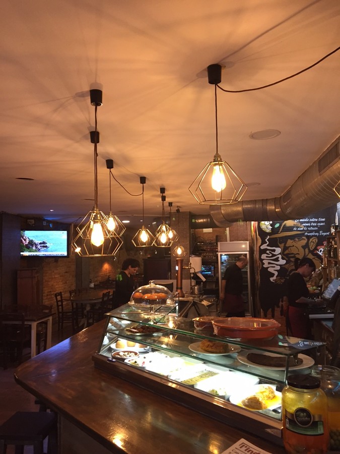 Iluminación vintage en bares y restaurantes