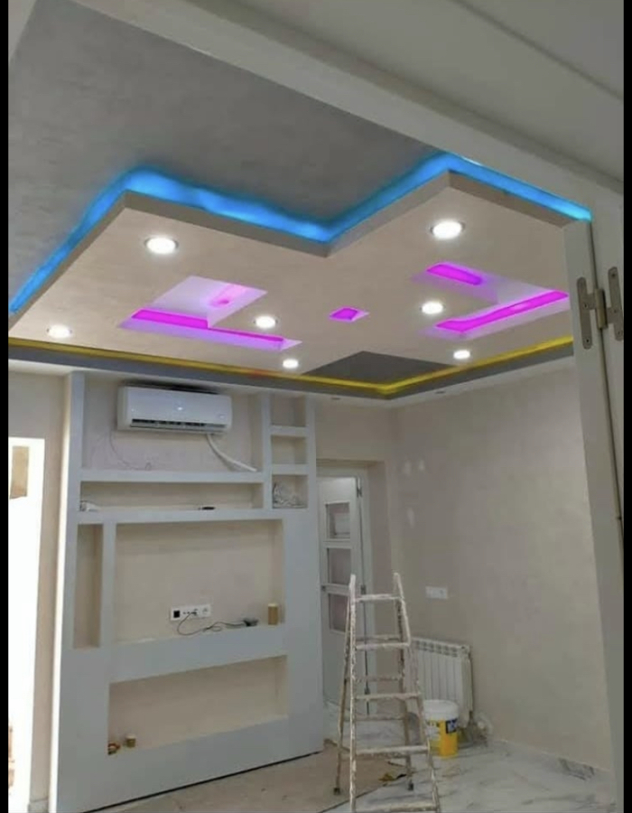 PLADUR CON ILUMINACIÓN