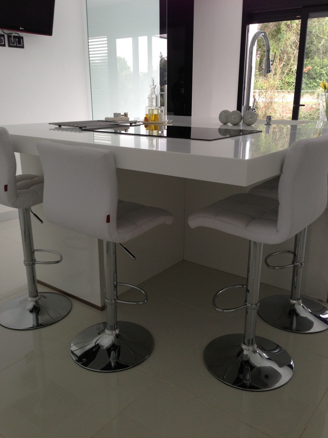 BARRA / ISLA DE CORIAN