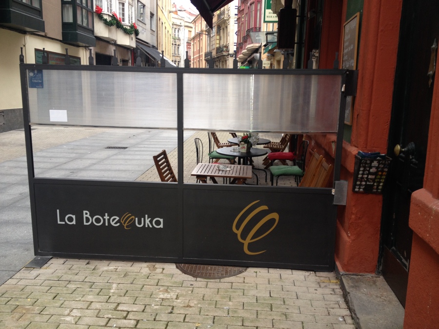 Mampara metálica  terraza