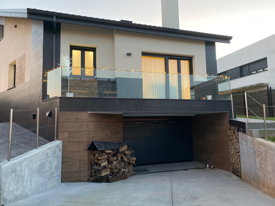 VIVIENDA UNIFAMILIAR - CORVERA (ASTURIAS)