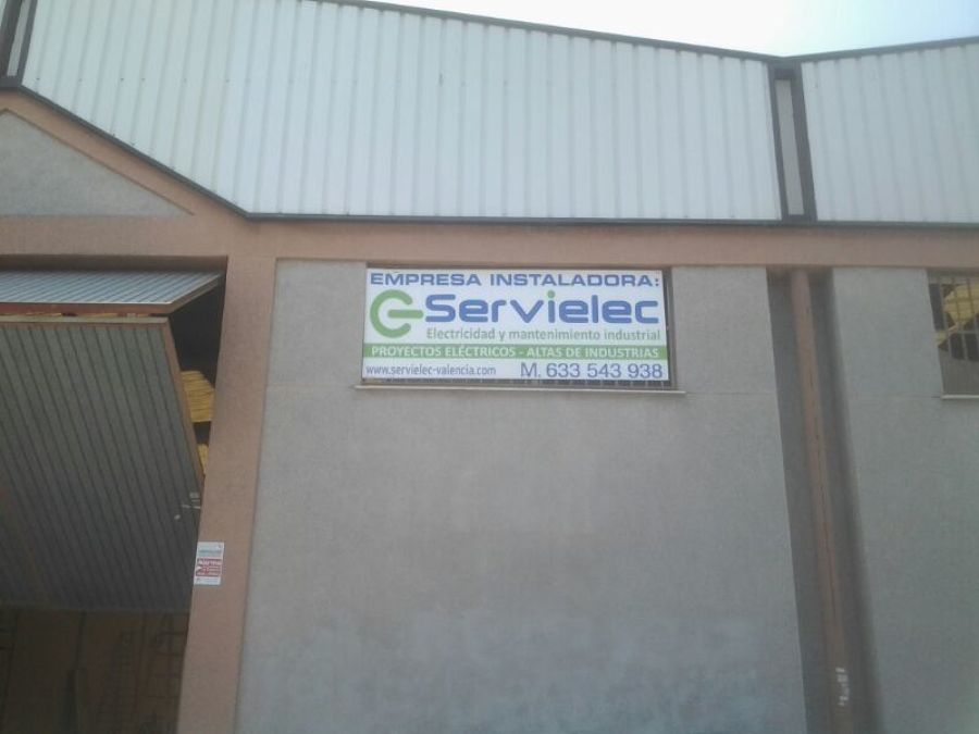 INSTALACIÓN ELÉCTRICA COMPLETA DE NAVE INDUSTRIAL