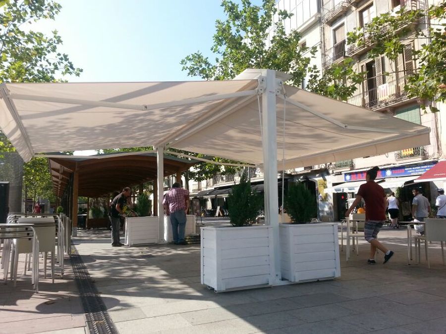 TOLDOS TERRAZAS RESTAURACIÓN