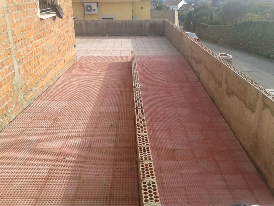 Edificio para mayores en Cachorrilla.