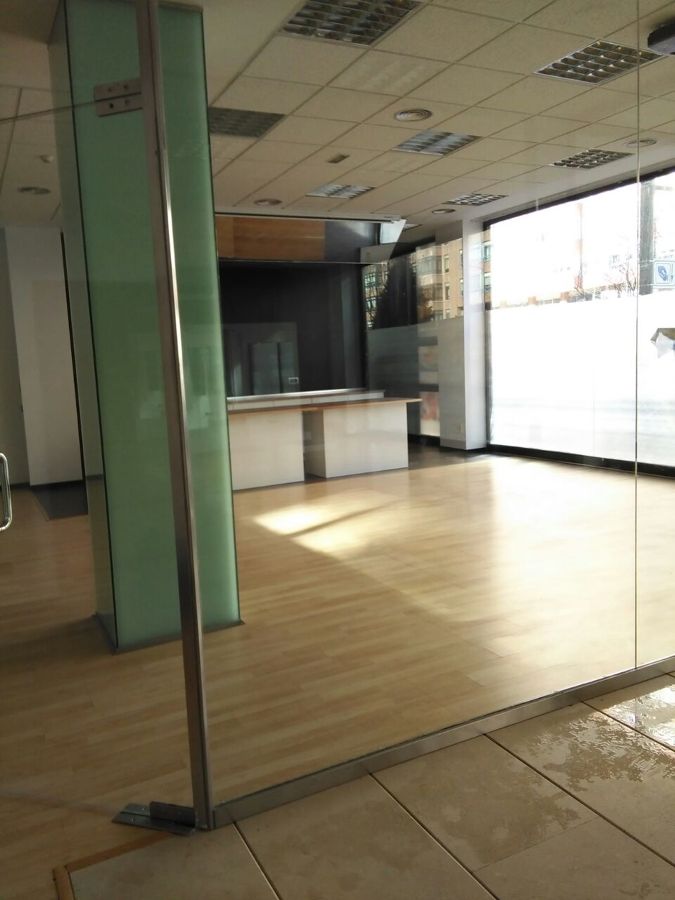 Limpieza Mantenimiento de Locales y Comercios