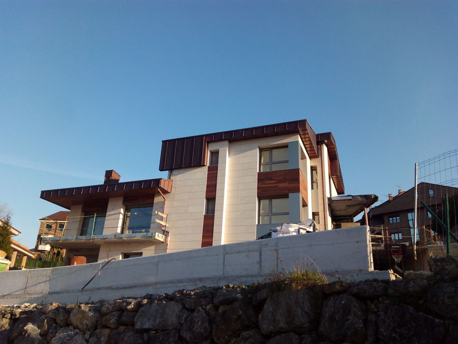 VIVIENDA UNIFAMILIAR