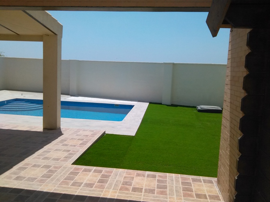 terminado de patio y paredes pintadas